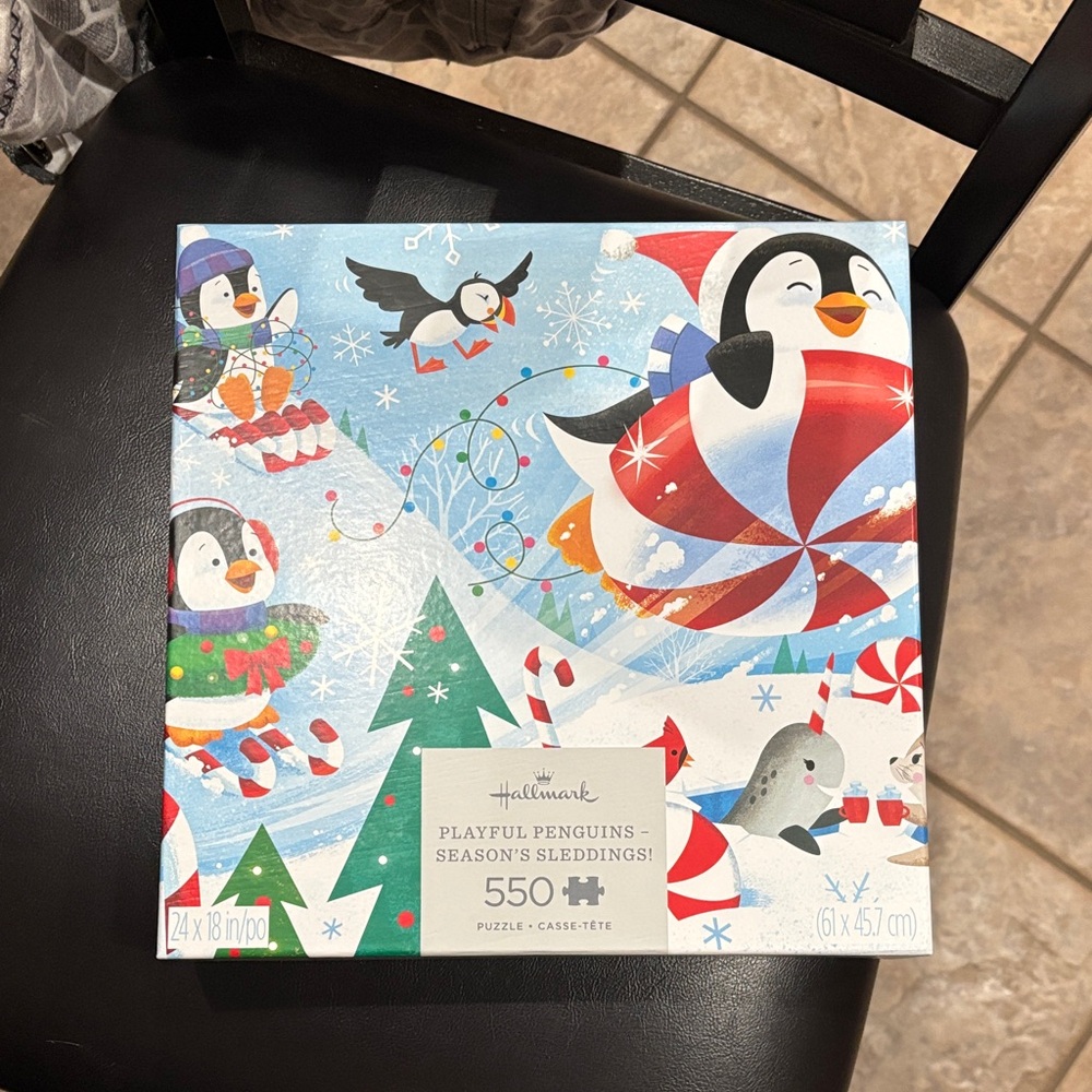 ☃️ NEW LOWER PRICE ☃️ ~ Hallmark Festive Penguins Puzzle